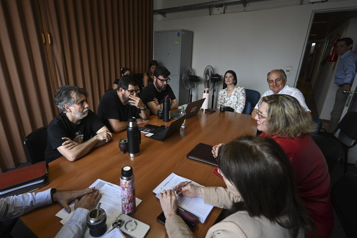 Fenapes y Secundaria en la Dinatra, el 30 de octubre. · Foto: Ernesto Ryan