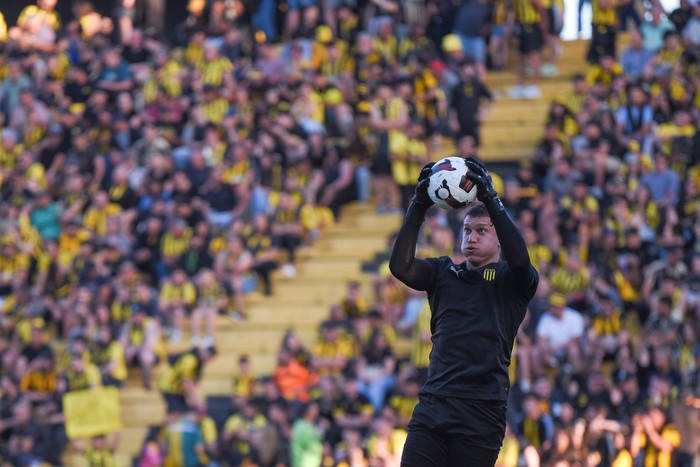 Washington Aguerre durante un partido en el estadio Campeón del Siglo (archivo, noviembre de 2024). · Foto: Gianni Schiaffarino