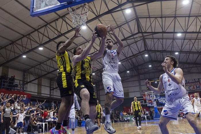 Foto principal del artículo 'Liga Uruguaya: el lunes habrá clásico entre Nacional y Peñarol' · Foto: Rodrigo Viera Amaral