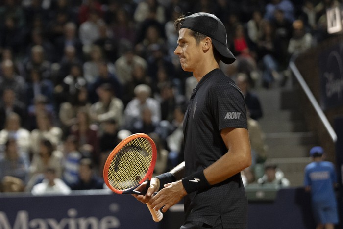 Federico Coria, durante un partido en el Carrasco Lawn Tennis Club, en Montevideo (archivo, noviembre de 2024). · Foto: Rodrigo Viera Amaral