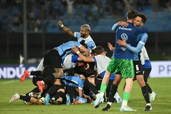 Jugadores de Uruguay en el estadio Centenario (archivo, noviembre de 2024). · Foto: Alessandro Maradei