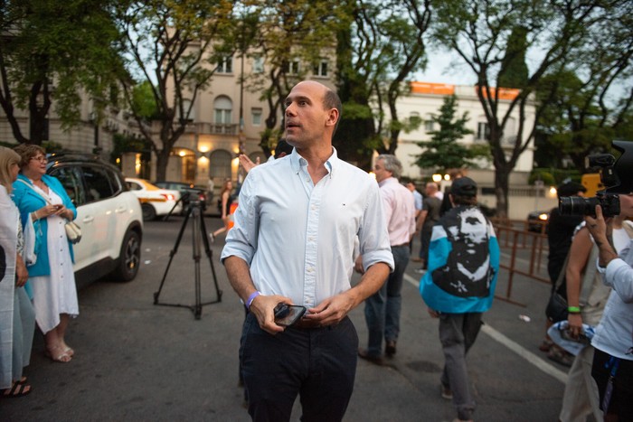 Martín Lema, el 24 de noviembre, en la sede de campaña del Partido Nacional, en Montevideo. · Foto: Gianni Schiaffarino