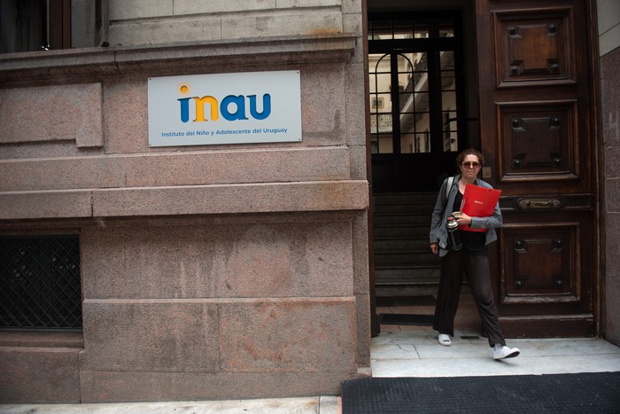 Sede de INAU en la calle Piedras de la Ciudad Vieja (archivo). · Foto: Gianni Schiaffarino