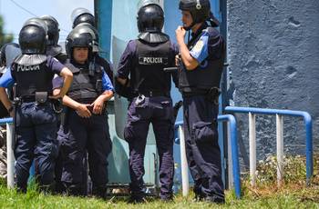 Foto principal del artículo 'Se investiga el homicidio de una mujer que fue encontrada en un pozo en Playa Pascual' · Foto: Gianni Schiaffarino