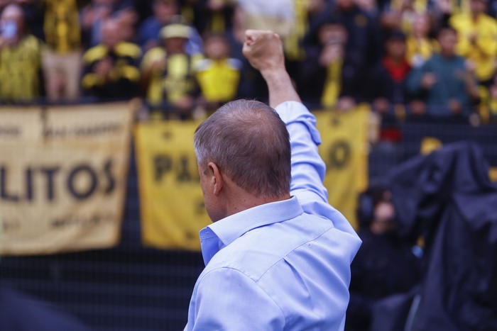 Diego Aguirre, el 1º de diciembre, en el Campeón del Siglo. · Foto: Ernesto Ryan