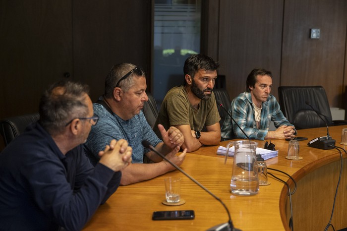 Mario Hernández, Pablo Jorge, Enrique Méndez y Robert Labruna, durante su presencia en la Comisión de Trabajo. · Foto: Mara Quintero