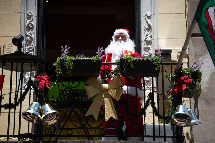 Foto principal del artículo 'Especialistas en psiquiatría y psicología reflexionaron sobre los sentimientos que afloran durante las fiestas' · Foto: Gianni Schiaffarino