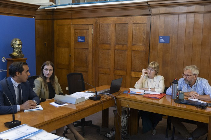 Jose Luis Satdjian, Karina Rando, Cristina Lustemberg y Miguel Briozzo en la sede del ministerio. · Foto: Ernesto Ryan