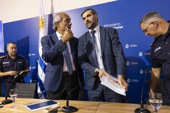 El subsecretario Pablo Abdala, y el ministro Nicolás Martinelli en la sede del Ministerio del Interior. · Foto: Rodrigo Viera Amaral