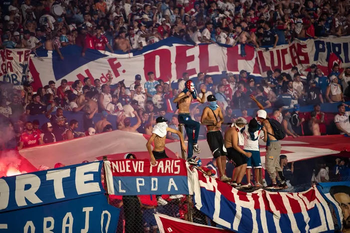 Hinchada de Nacional en el Estadio Centenario (archivo, 2025) · Foto: Gianni Schiaffarino
