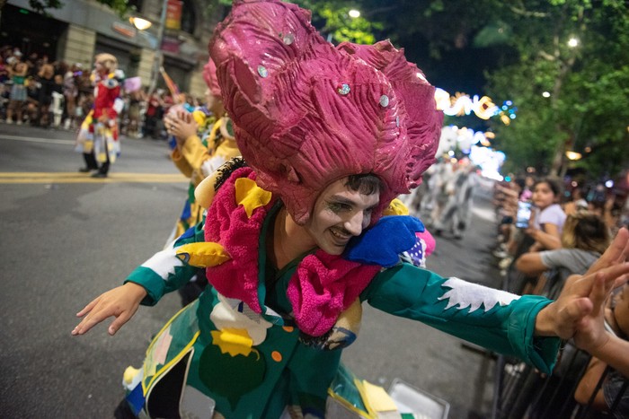 Sociedad Anónima, en el Desfile Inaugural del carnaval 2025 en 18 de Julio, el 23 de enero. · Foto: Gianni Schiaffarino