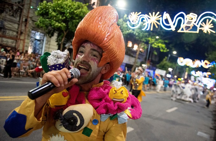 Braulio Assannelli en Sociedad Anónima, Desfile Inaugural 2025. · Foto: Gianni Schiaffarino