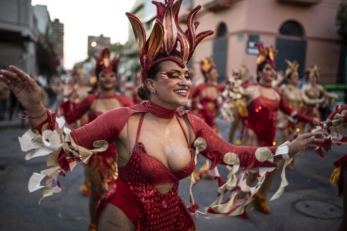 Comparsa Integración, el sábado 8 de febrero en el Desfile de Llamadas 2025. · Foto: Diego Vila