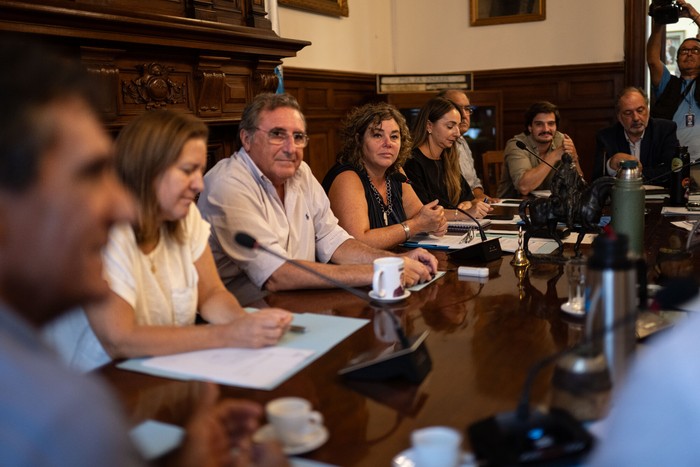 Reunión del directorio del Partido Nacional, el 17 de febrero, en la Casa del Partido, en Montevideo. · Foto: Mara Quintero