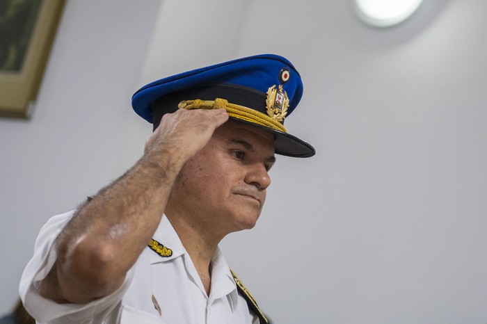 El jefe de Policía de Colonia, Paulo Costa, durante la asunción de nuevas autoridades policiales, en la Jefatura de Policía de Colonia. · Foto: Ignacio Dotti