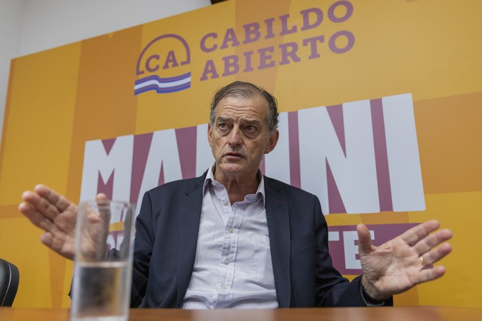 Guido Manini Rios, en la sede de Cabildo Abierto.(archivo, marzo de 2025) · Foto: Rodrigo Viera Amaral
