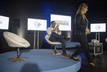 Fernando Doti y Stephanie Magliano, durante el lanzamiento de la Plataforma por la Libertad, en Estudio 9. · Foto: Gianni Schiaffarino