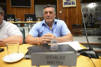 Osvaldo Matteu, durante una sesión de la Junta Departamental de Maldonado (archivo). · Foto: Natalia Ayala