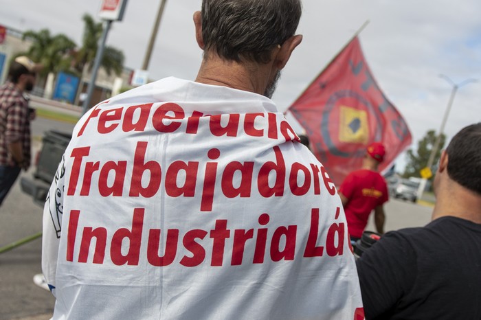 Movilización de trabajadores de la industria láctea. (archivo, abril de 2025) · Foto: Ignacio Dotti