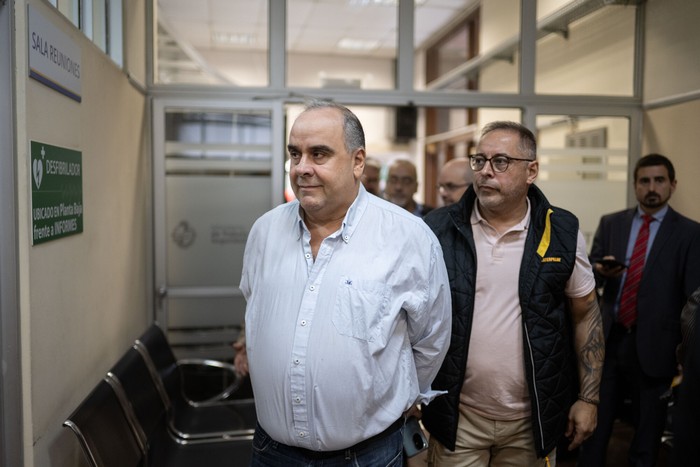 José Lorenzo López, el 11 de abril, durante una instancia de negociación entre el MTSS, la OIT y COFE, en el Ministerio de Trabajo, en Montevideo. · Foto: Mara Quintero