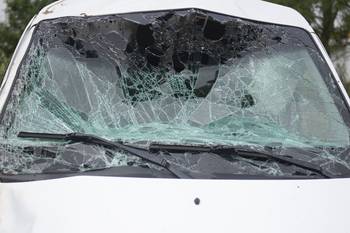 Foto principal del artículo 'Fiscalía imputó por doble homicidio al conductor que corría una picada en Buceo y mató a dos personas' · Foto: Alessandro Maradei