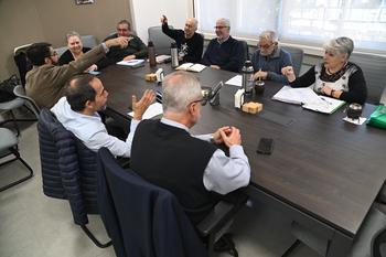 Durante la reunión, el 30 de abril, en Onajpu. · Foto: Guillermo Legaria