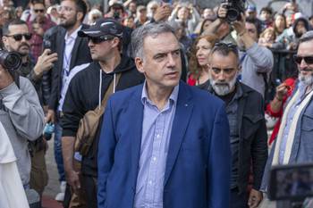 Yamandú Orsi, el 1º de mayo, durante el acto por Día de los Trabajadores, en Montevideo. · Foto: Rodrigo Viera Amaral