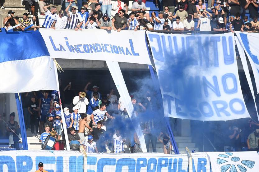 20251109 Juventud Libertadores a