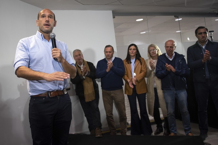 Martín Lema habló tras los resultados en Montevideo. · Foto: Gianni Schiaffarino