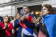 Ana Olivera y Fernando Pereira en la sede del Frente Amplio.