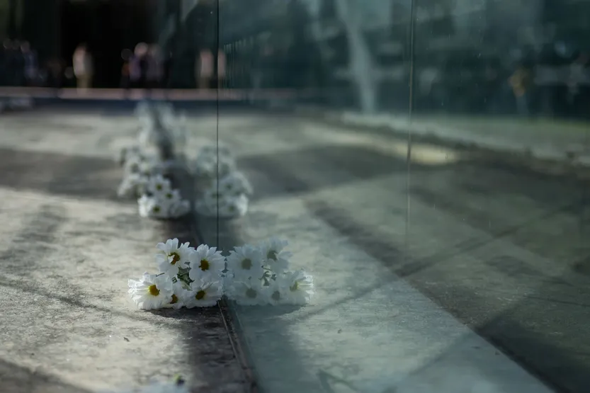 20260315 Pol CrysolMemorialCerro