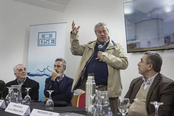 Intervención del intendente Enrique Antía, durante la asunción de autoridades de OSE-UGD, el 20 de junio, en Maldonado. · Foto: Gabriel Rousserie
