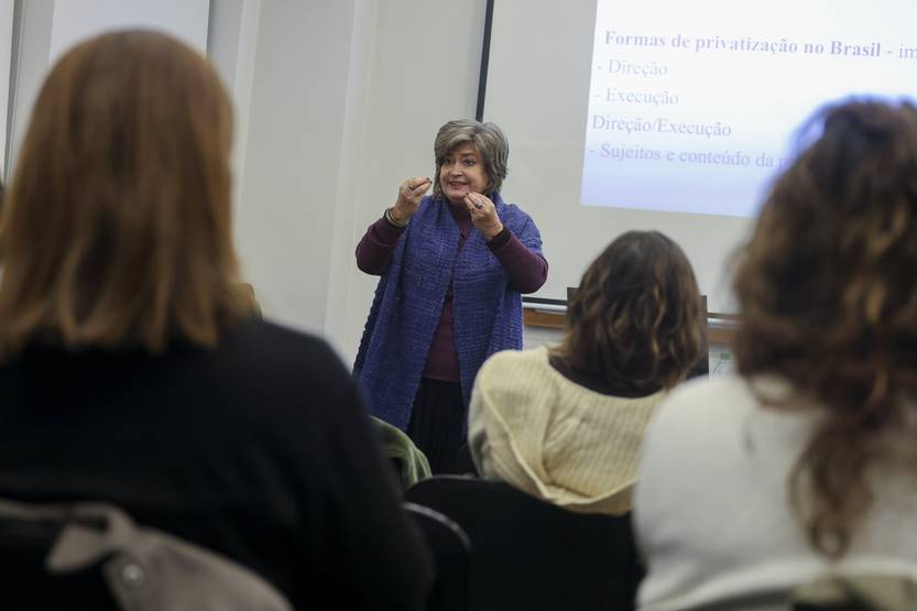 20250624 Seminario en Facultad de Humanidades Peroni
