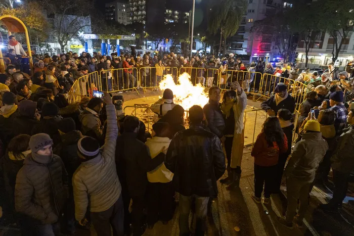 Noche de San Juan en la Plaza Varela (archivo, 2025). · Foto: Rodrigo Viera Amaral