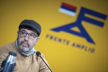 Fernando Pereira durante una reunión de la Mesa Política del Frente Amplio (archivo, junio de 2025). · Foto: Gianni Schiaffarino