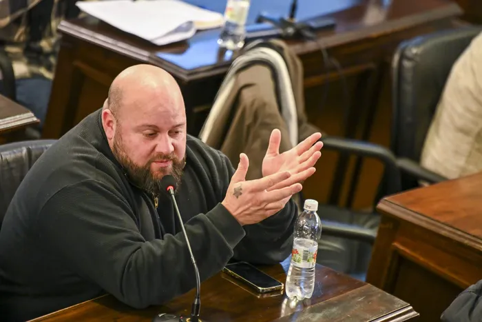 Carlos Fernández, durante una sesión de la Junta Departamental de Colonia (archivo, 2025). · Foto: Ignacio Dotti