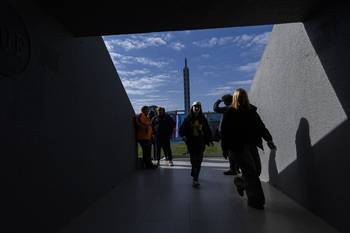 Estadio Centenario, durante la final del campeonato Intermedio entre Peñarol y Nacional. · Foto: Ernesto Ryan