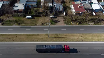 Foto principal del artículo 'Edil colorado reclamó medidas urgentes para bajar siniestralidad vial en torno al polo comercial de la ruta 39' · Foto: Gianni Schiaffarino