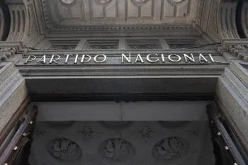 Foto principal del artículo '“Uruguay necesita construcción, no demolición”: el Partido Nacional divulgó documento sobre el primer año de Orsi' · Foto: Alessandro Maradei