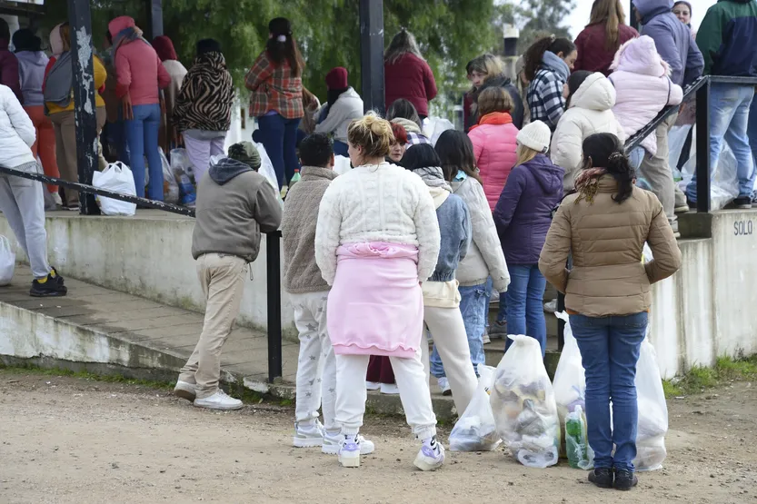 20260318 carcel rosas