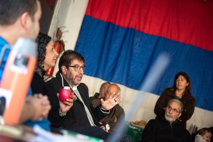 Fernando Pereira, el 25 de agosto, en el Comité Unidos Venceremos. · Foto: Gianni Schiaffarino