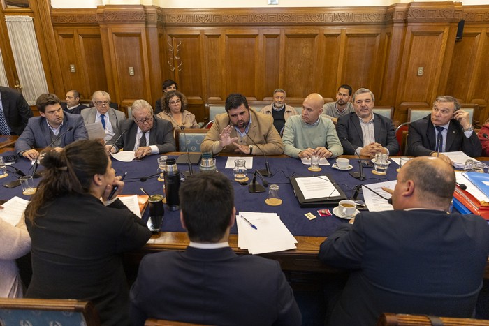 Intendentes, en la Comisión de Legislación del Senado. (archivo, setiembre de 2025) · Foto: Rodrigo Viera Amaral