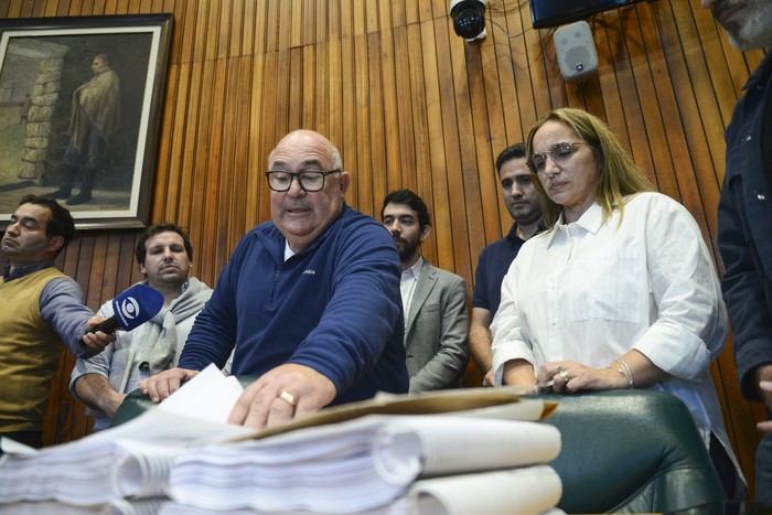 Miguel Abella durante la presentación del presupuesto ante la Junta Departamental de Maldonado, el 30 de agosto. · Foto: Natalia Ayala