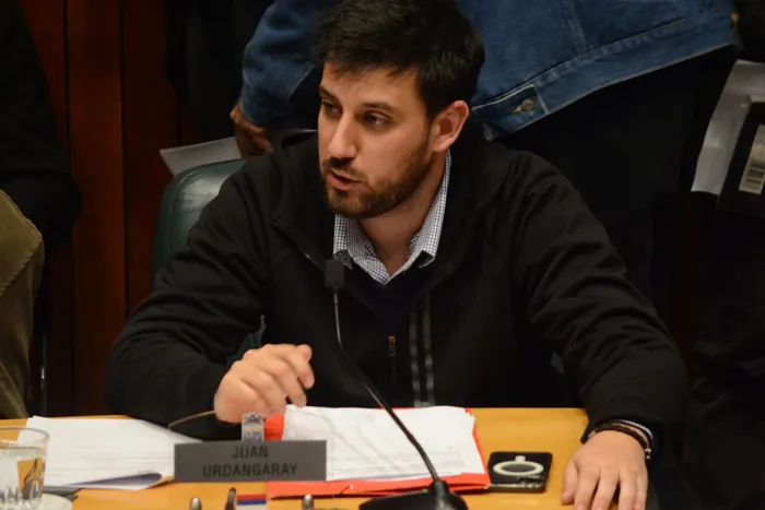 Juan Urdangaray, durante una sesión de la Junta Departamental de Maldonado (archivo, 2025). · Foto: Virginia Martínez  Díaz