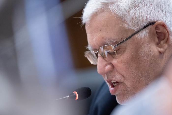 John Pérez, en la Comisión de Presupuesto integrada con Hacienda. · Foto: Gianni Schiaffarino