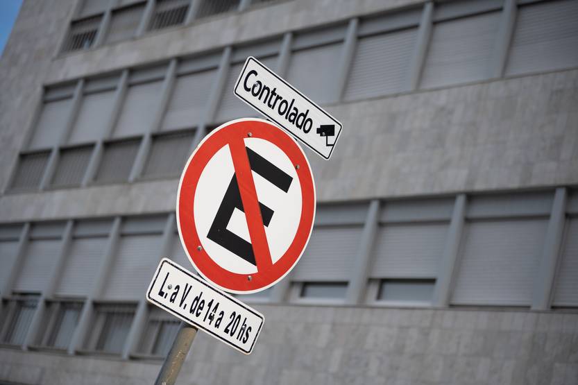 20251117 Estacionamiento