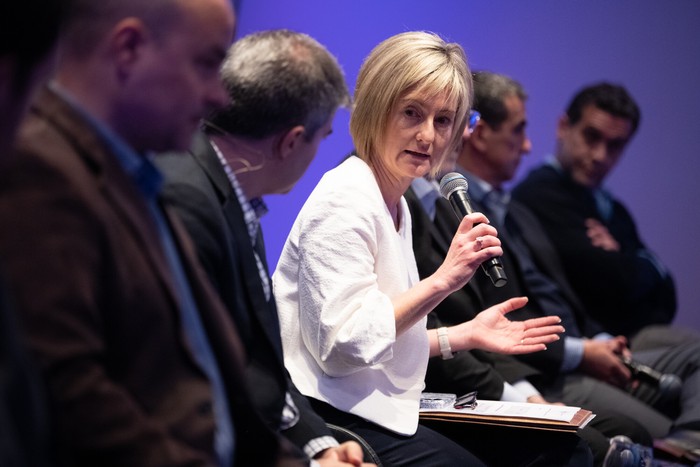 Gabriela Valverde durante el debate sobre identidad digital, el 6 de octubre en el hotel Hyatt Centric. · Foto: Gianni Schiaffarino