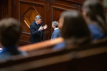 Pedro Bordaberry y Daniel Caggiani, el 15 de setiembre de 2025, en el Parlamento. · Foto: Gianni Schiaffarino