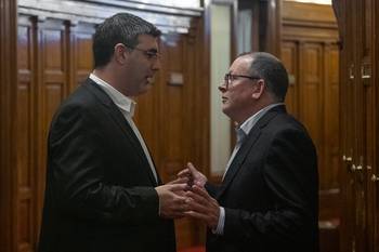 Mariano Tucci y Álvaro Perrone, en la Cámara de Diputados. · Foto: Gianni Schiaffarino