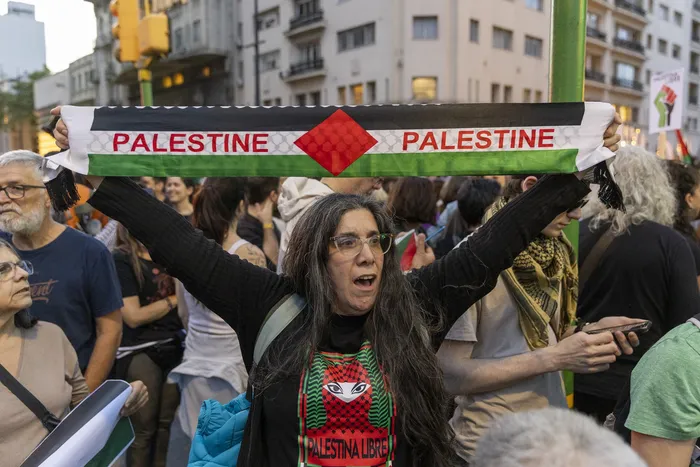 Movilización en apoyo al pueblo palestino, el 10 de setiembre de 2025, en el centro de Montevideo. · Foto: Rodrigo Viera Amaral